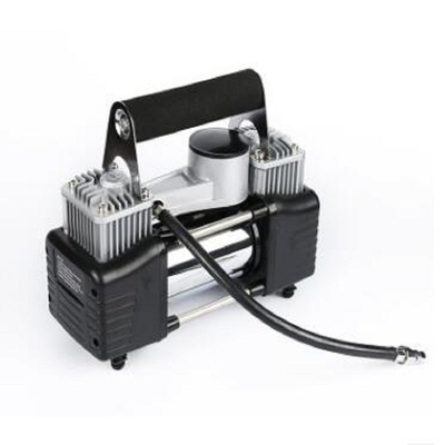 کمپرسورهای هوای دو سیلندر خودرو YF662B 180w 150psi در رنگ نقره ای